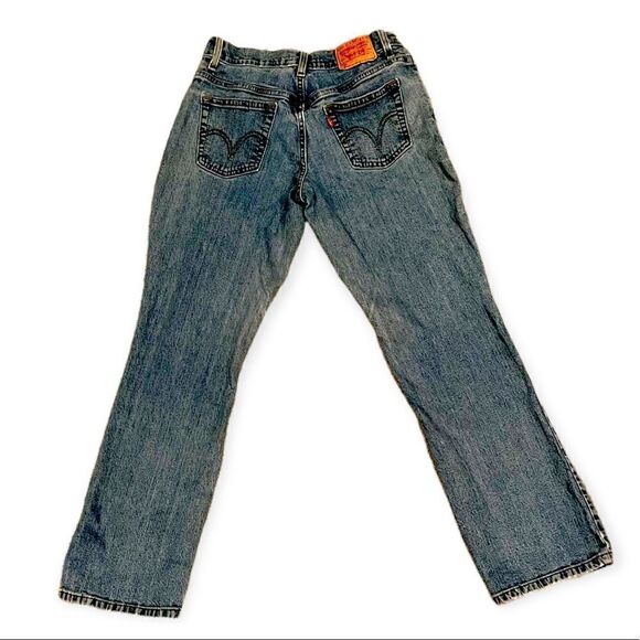 Levi’s Y2K Vintage 550 Relaxed Bootcut Batwing  Distressed Mom Jeans Size 6M - Picture 2 of 16